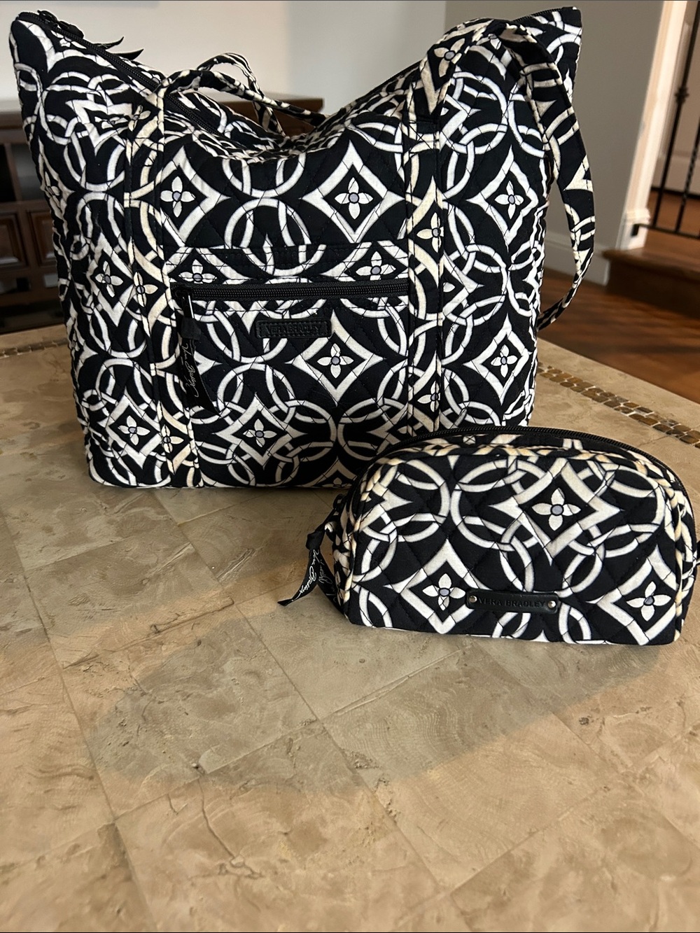 NWOT Vera Bradley Villager Tote & Cosmetic Pouch Set - Concerto Pattern